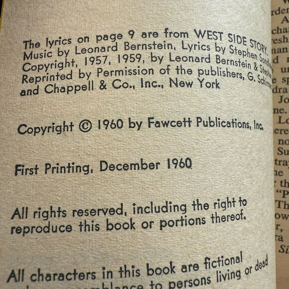 End Of A J.D. By John Gonzales 1960 First Printing Paperback Vintage Crime Drama - Picture 3 of 3